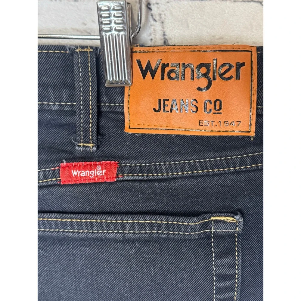 Wrangler‎ Relaxed Fit Jeans Dark Wash Mens Size 38x30